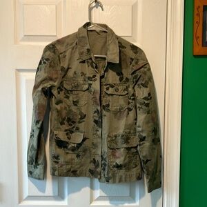 Camouflage Floral Utility Jacket - Olive Green Maurice’s small